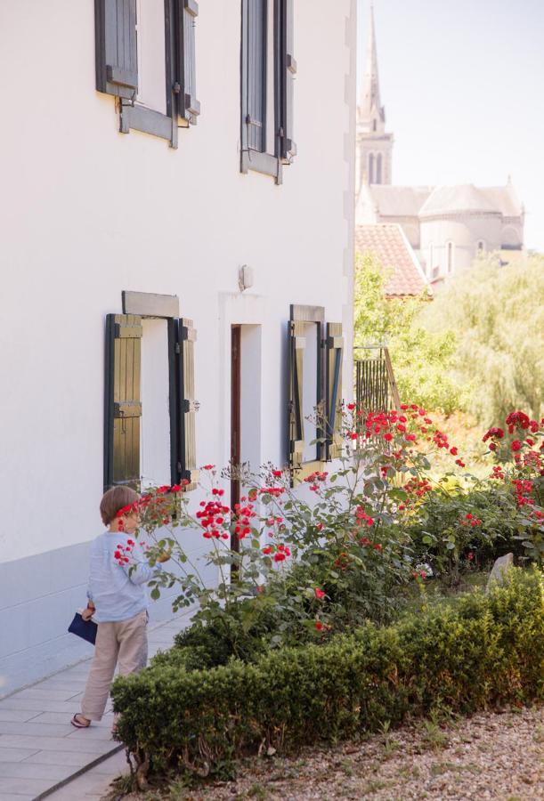 Maison Gamboia, Chambres D'Hotes Au Calme Avec Jardin 阿斯帕朗 外观 照片