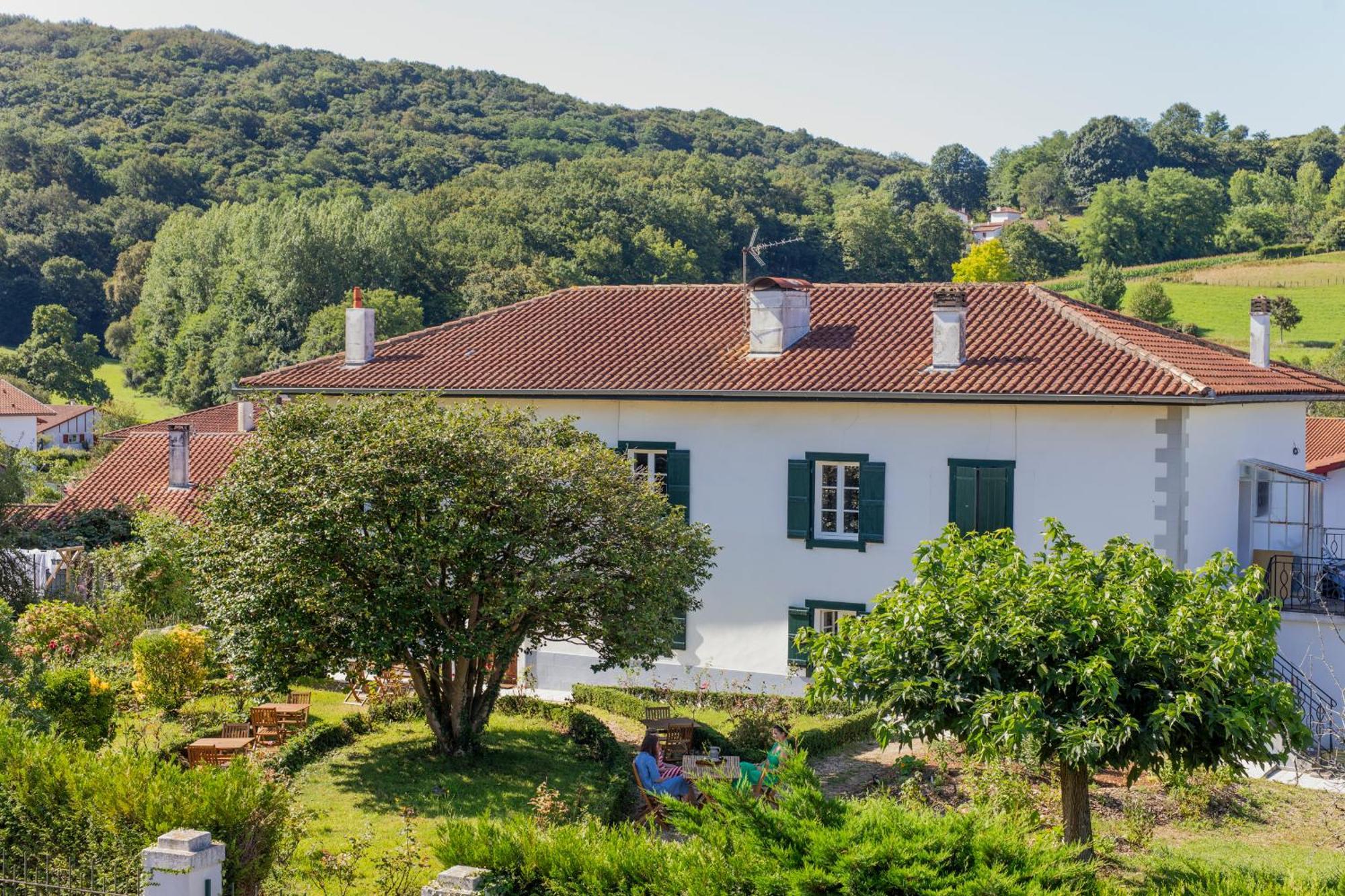 Maison Gamboia, Chambres D'Hotes Au Calme Avec Jardin 阿斯帕朗 外观 照片